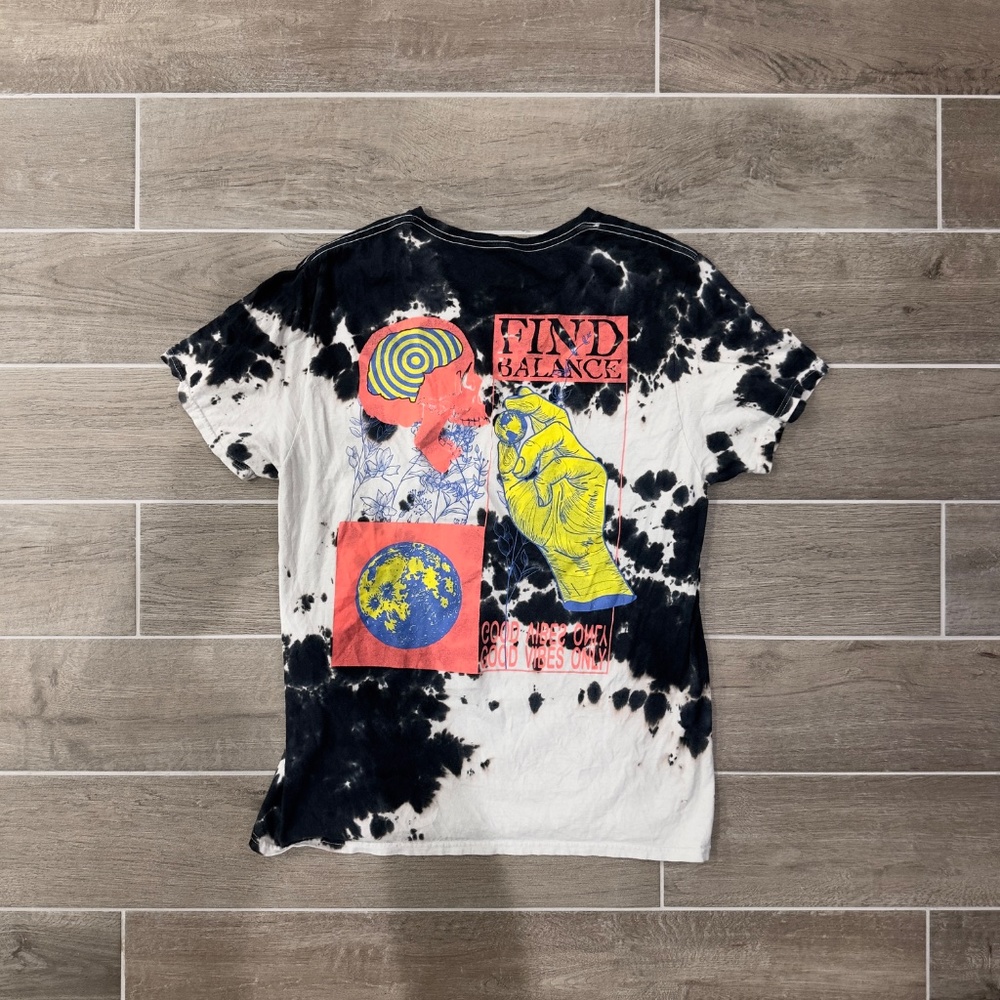 🧪🌀 Chemistry “Find Balance” Tie-Dye Tee 🌍💀 Good Vibes Only | Size L - Picture 2 of 2